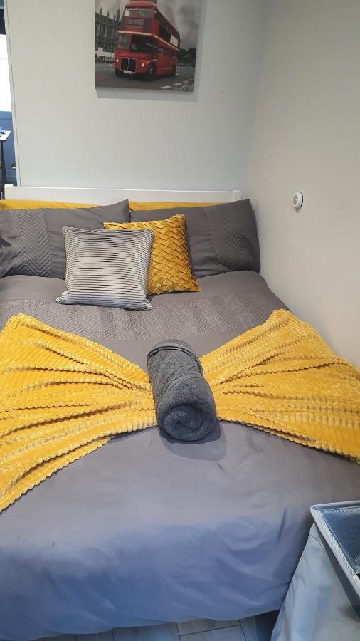 Cosy Studio Wembley Stadium Gem Apartment Bagian luar foto