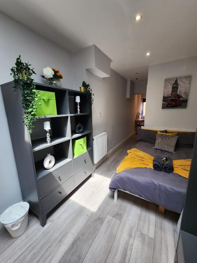 Cosy Studio Wembley Stadium Gem Apartment Bagian luar foto